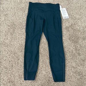 lululemon athletica Fast and Free Dark Blue Leggings NWT Size Medium